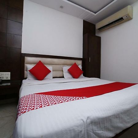 Oyo 11150 Hotel Jmd Rooms Neu-Delhi Exterior foto
