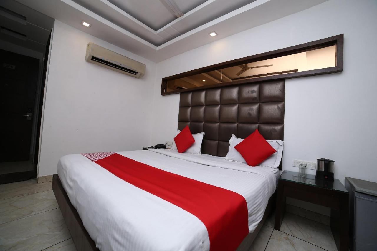 Oyo 11150 Hotel Jmd Rooms Neu-Delhi Exterior foto