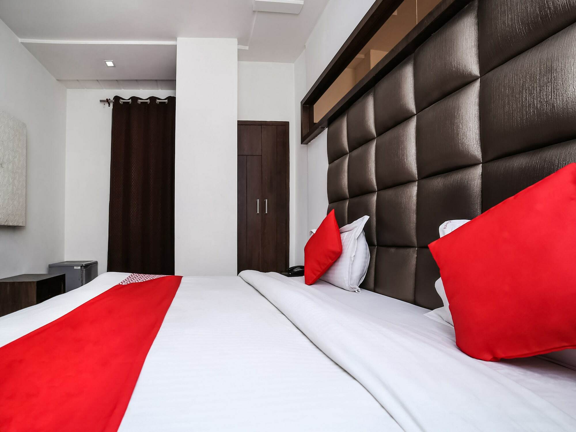 Oyo 11150 Hotel Jmd Rooms Neu-Delhi Exterior foto